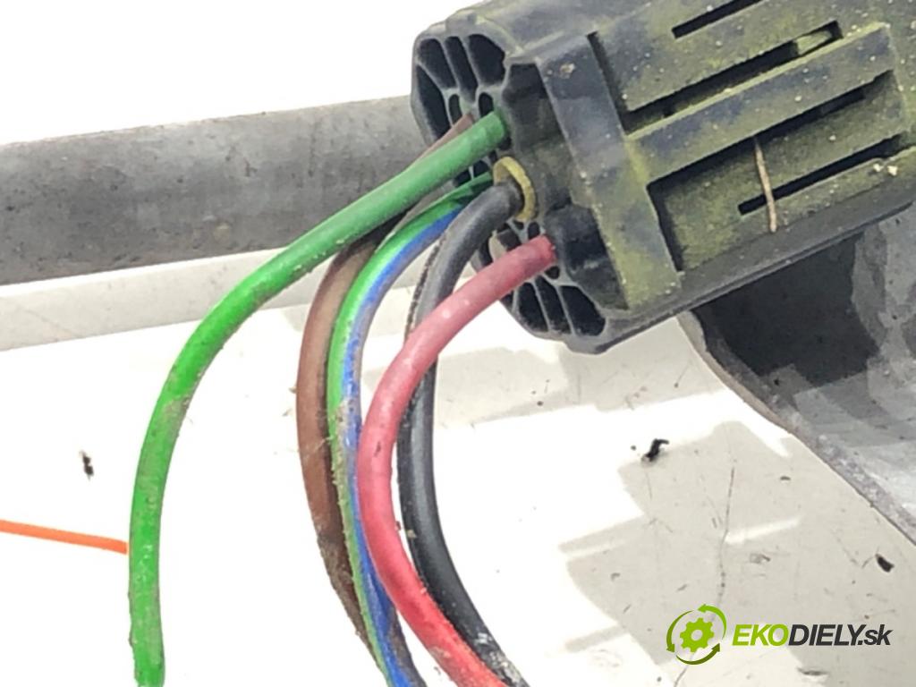 LAND ROVER FREELANDER I (L314) 1998 - 2006    2.0 DI 4x4 72 kW [98 KM] olej napędowy 1998 - 2000  Mechanizmus stieračov predný 22147907 (Motorčeky stieračov predné)