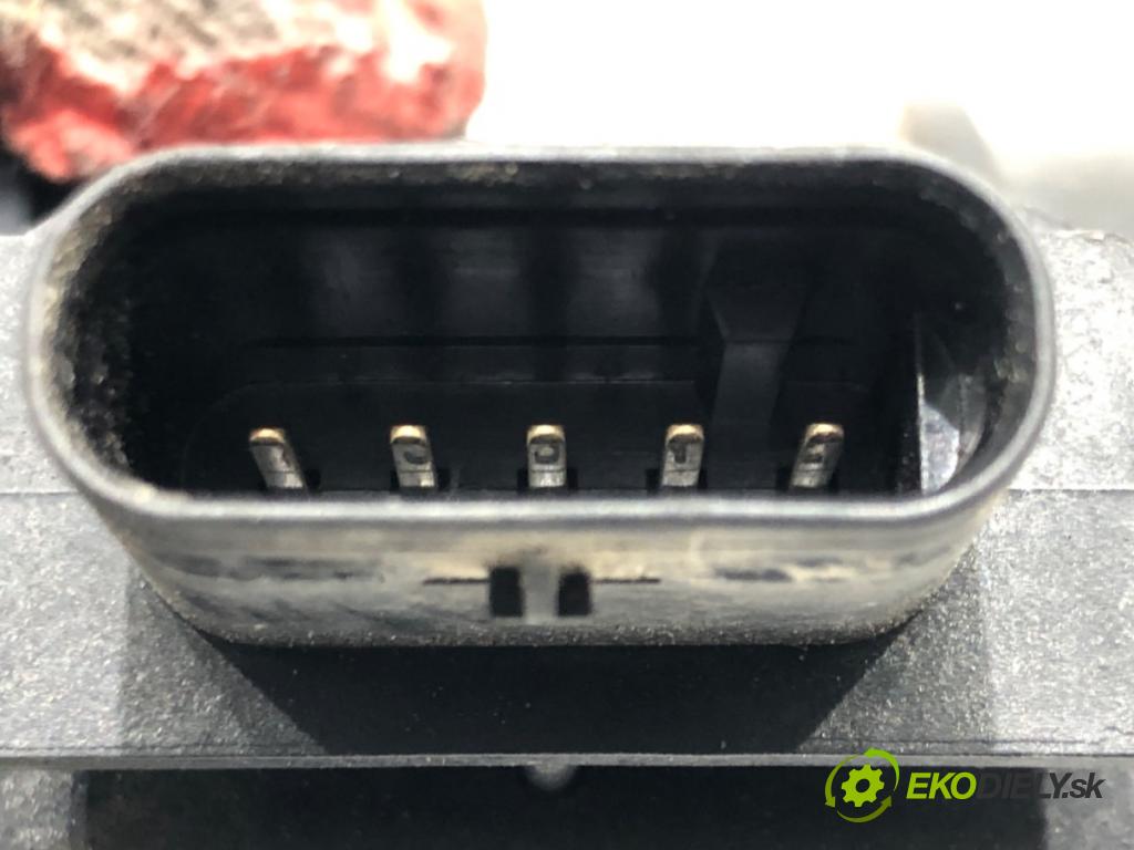 KIA VENGA (YN) 2010 - 2022    1.6 CRDi 115 85 kW [116 KM] olej napędowy 2010 - 2022  Váha vzduchu 28164-2A500 (Váhy vzduchu)