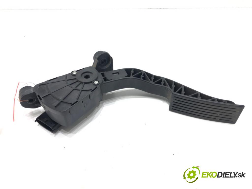 KIA VENGA (YN) 2010 - 2022    1.6 CRDi 115 85 kW [116 KM] olej napędowy 2010 - 2022  Potenciometer plynu 32727-1P200 (Pedále)