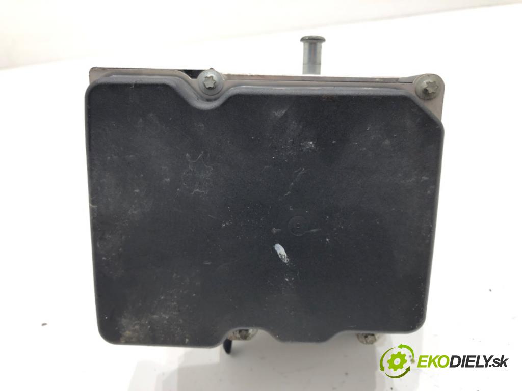 KIA VENGA (YN) 2010 - 2022    1.6 CRDi 115 85 kW [116 KM] olej napędowy 2010 - 2022  Pumpa ABS 58920-1P200 (Pumpy ABS)