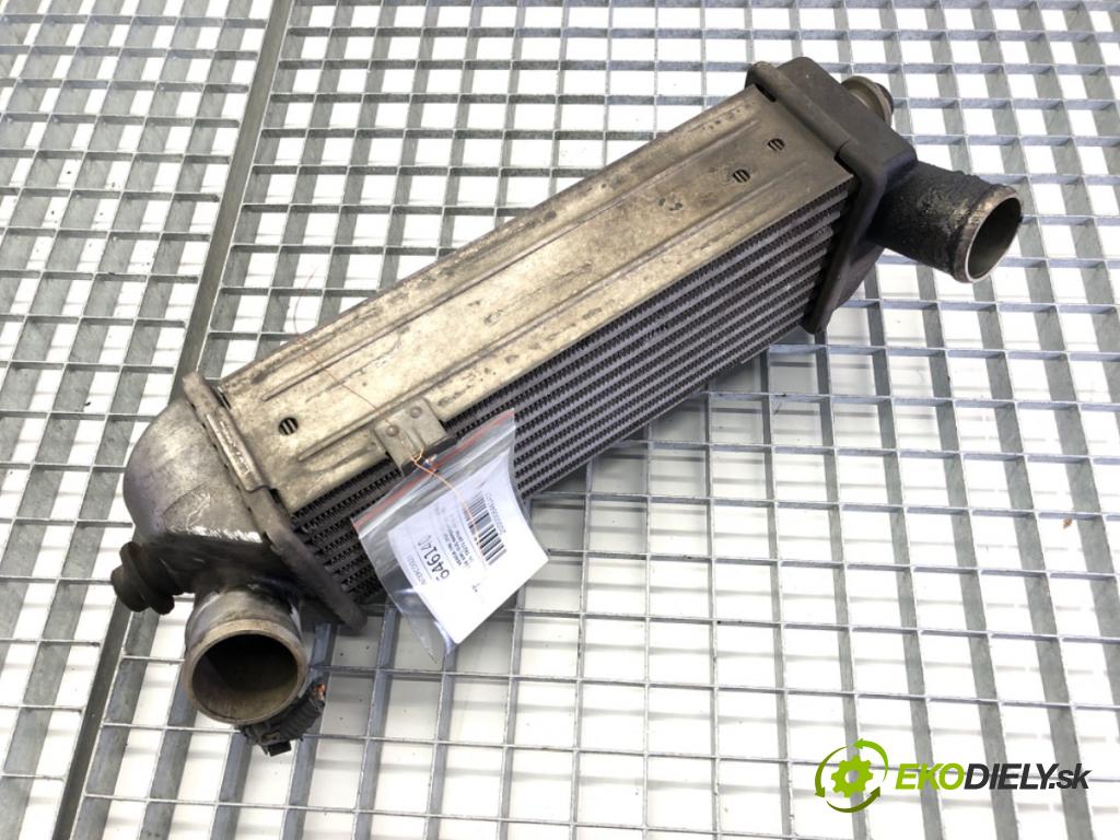 KIA VENGA (YN) 2010 - 2022    1.6 CRDi 115 85 kW [116 KM] olej napędowy 2010 - 2022  intercooler 28271-2A700 (Chladiče nasávaného vzduchu (intercoolery))