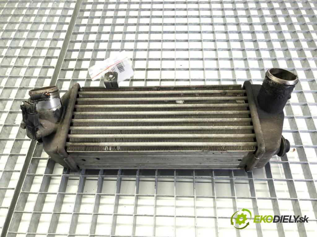 KIA VENGA (YN) 2010 - 2022    1.6 CRDi 115 85 kW [116 KM] olej napędowy 2010 - 2022  intercooler 28271-2A700 (Chladiče nasávaného vzduchu (intercoolery))