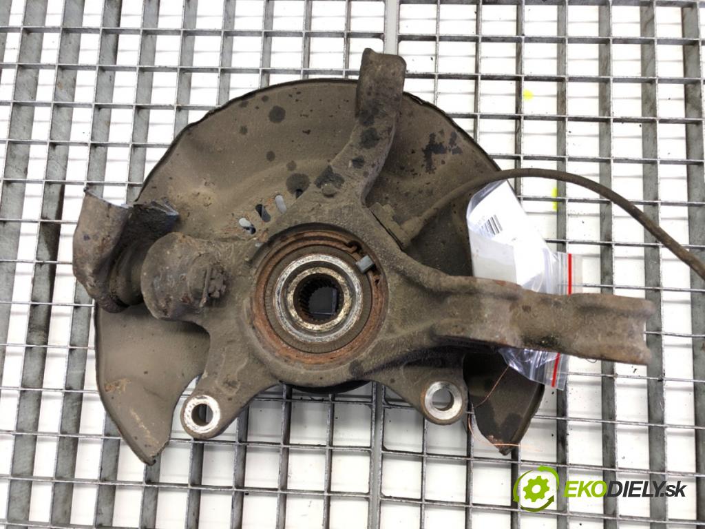 TOYOTA YARIS (_P9_) 2005 - 2014    1.5 (NCP91_) 79 kW [107 KM] benzyna 2005 - 2011  náboj ľavy predný