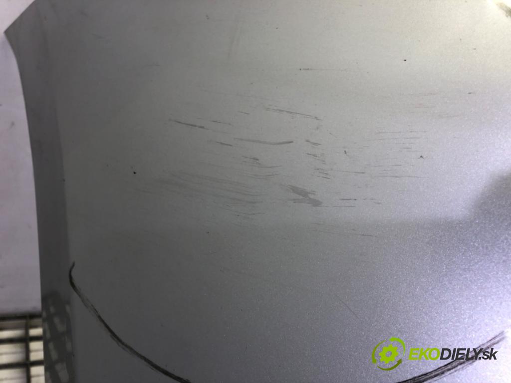 TOYOTA YARIS (_P9_) 2005 - 2014    1.5 (NCP91_) 79 kW [107 KM] benzyna 2005 - 2011  nárazník přední část  (Ostatné)