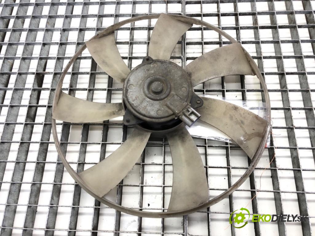 TOYOTA YARIS (_P9_) 2005 - 2014    1.5 (NCP91_) 79 kW [107 KM] benzyna 2005 - 2011  Ventilátor chladiča  (Ventilátory)