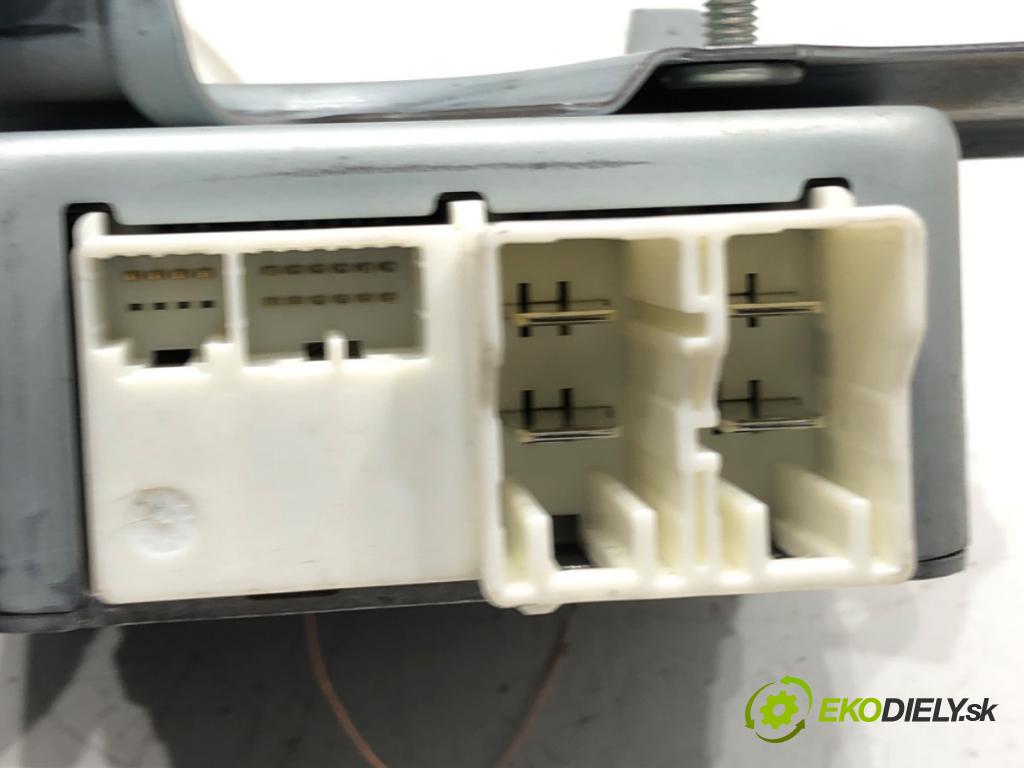 TOYOTA YARIS (_P9_) 2005 - 2014    1.5 (NCP91_) 79 kW [107 KM] benzyna 2005 - 2011  Modul servočerpadlo 89650-52120 (Ostatné)