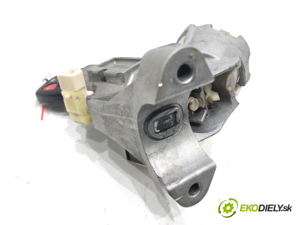 TOYOTA YARIS (_P9_) 2005 - 2014    1.5 (NCP91_) 79 kW [107 KM] benzyna 2005 - 2011  spinačka 45020-22-16 (Spínacie skrinky a kľúče)