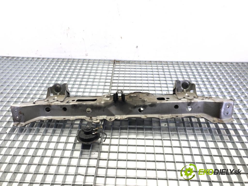 TOYOTA YARIS (_P9_) 2005 - 2014    1.5 (NCP91_) 79 kW [107 KM] benzyna 2005 - 2011  Výstuha horná  (Výstuhy)