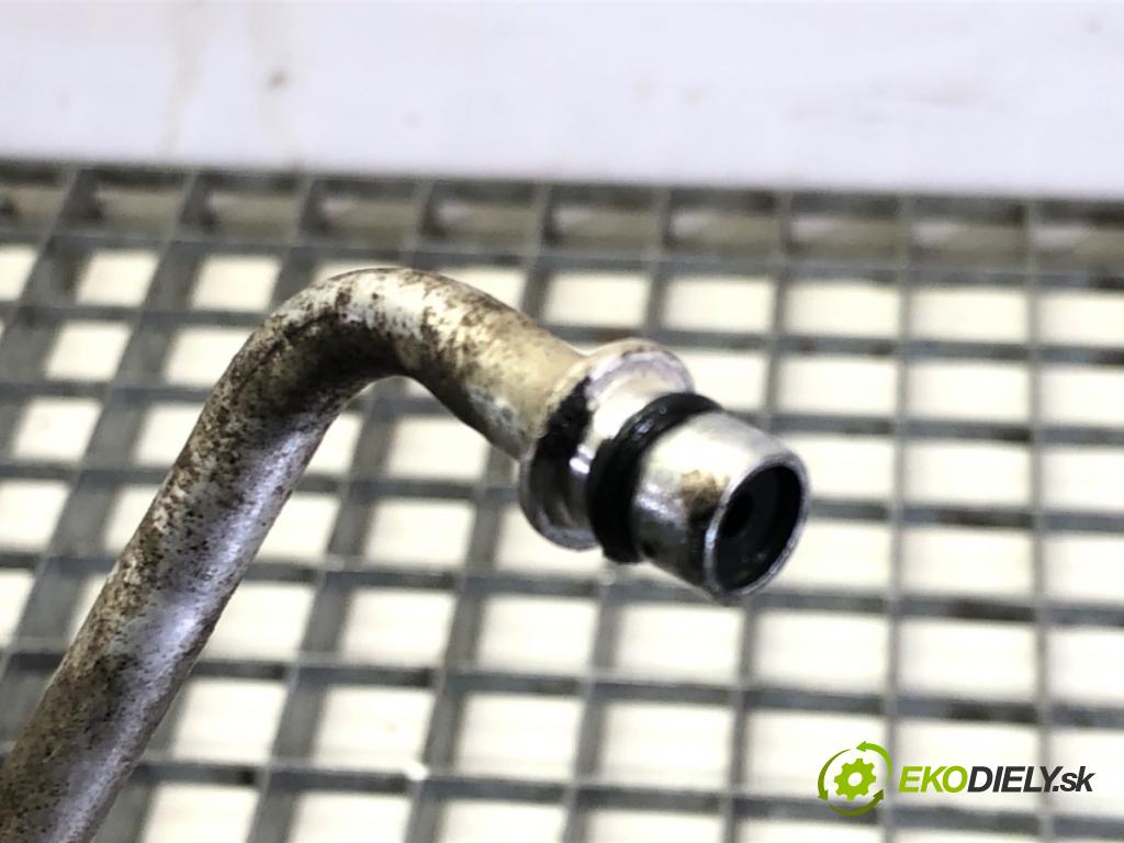 TOYOTA YARIS (_P9_) 2005 - 2014    1.5 (NCP91_) 79 kW [107 KM] benzyna 2005 - 2011  rúrka klimatizácie  (Rúrky klimatizácie)