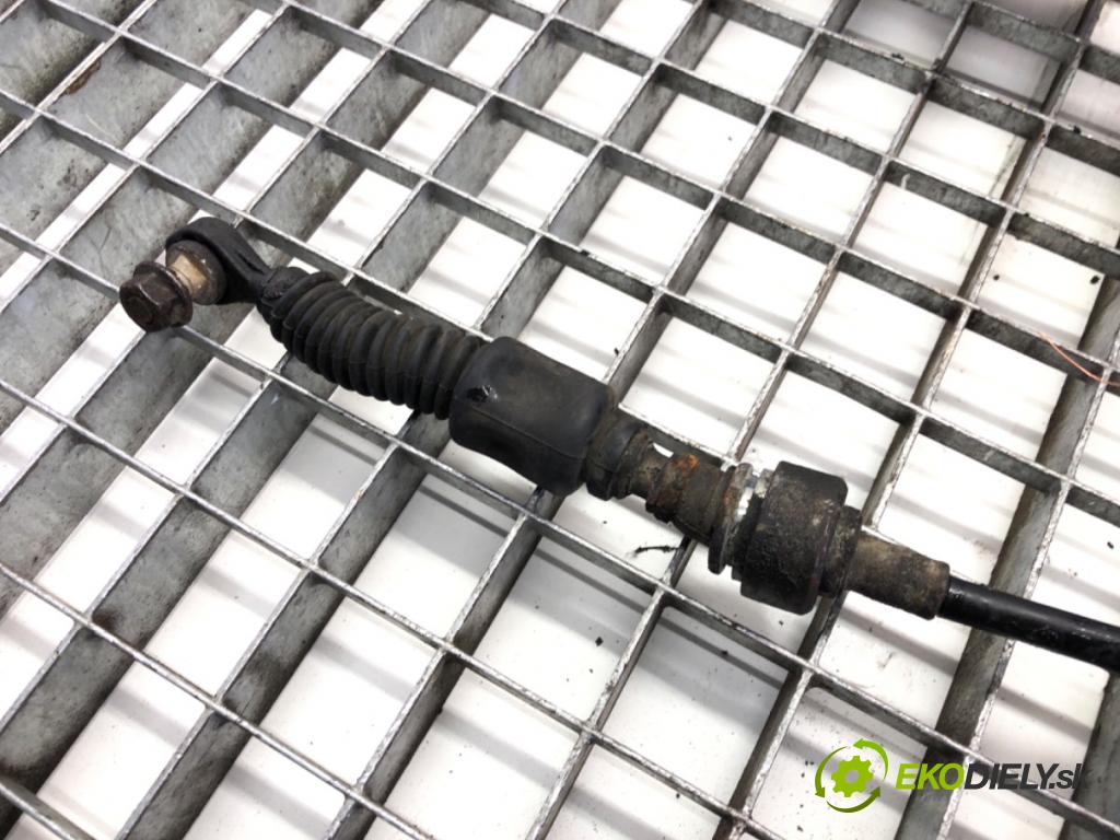 TOYOTA YARIS (_P9_) 2005 - 2014    1.5 (NCP91_) 79 kW [107 KM] benzyna 2005 - 2011  Kulisa  (Rýchlostné páky / kulisy)