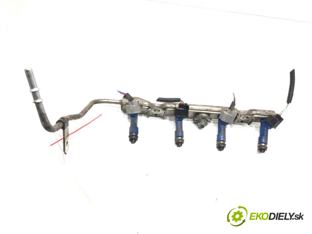 TOYOTA YARIS (_P9_) 2005 - 2014    1.5 (NCP91_) 79 kW [107 KM] benzyna 2005 - 2011  Lišta vstrekovacia 23250-21040 (Vstrekovacie lišty)