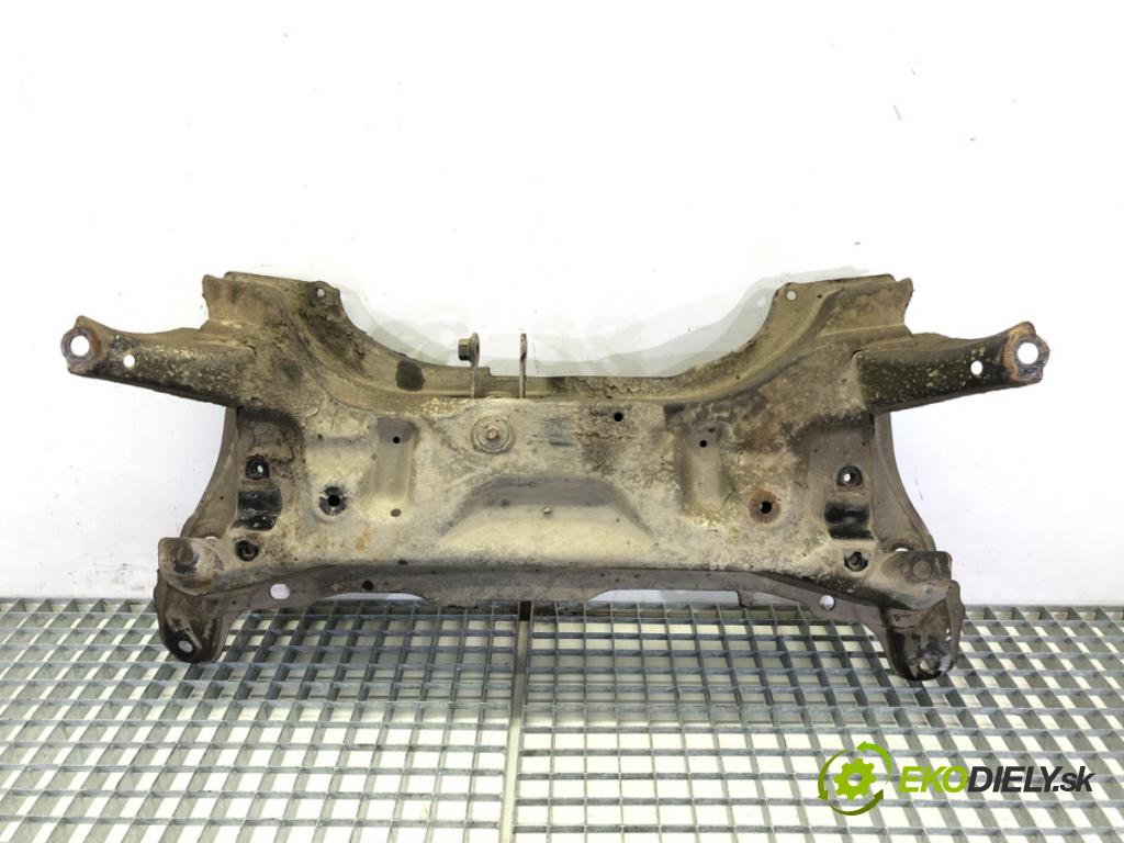 TOYOTA YARIS (_P9_) 2005 - 2014    1.5 (NCP91_) 79 kW [107 KM] benzyna 2005 - 2011  výztuha pod motor  (Výztuhy přední)