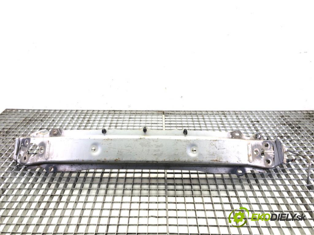 TOYOTA YARIS (_P9_) 2005 - 2014    1.5 (NCP91_) 79 kW [107 KM] benzyna 2005 - 2011  výztuha nárazníka přední část  (Výztuhy přední)