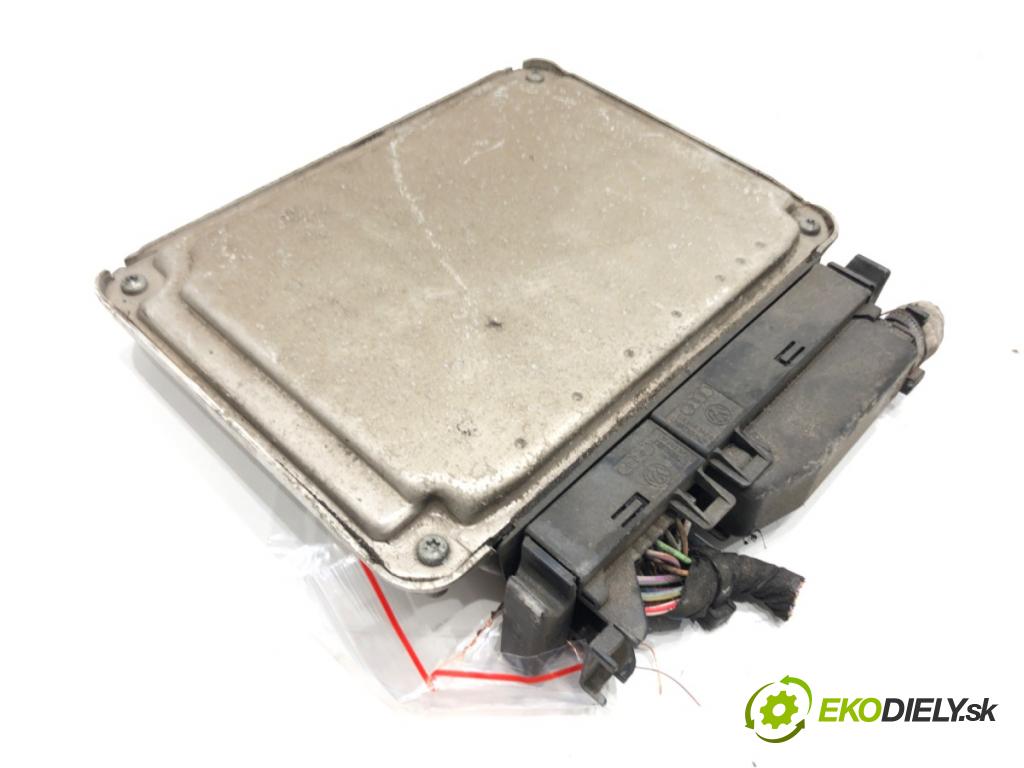 VW GOLF V (1K1) 2003 - 2010    1.4 16V 55 kW [75 KM] benzyna 2003 - 2006  riadiaca jednotka Motor 036906032BA 0261201144 (Riadiace jednotky)