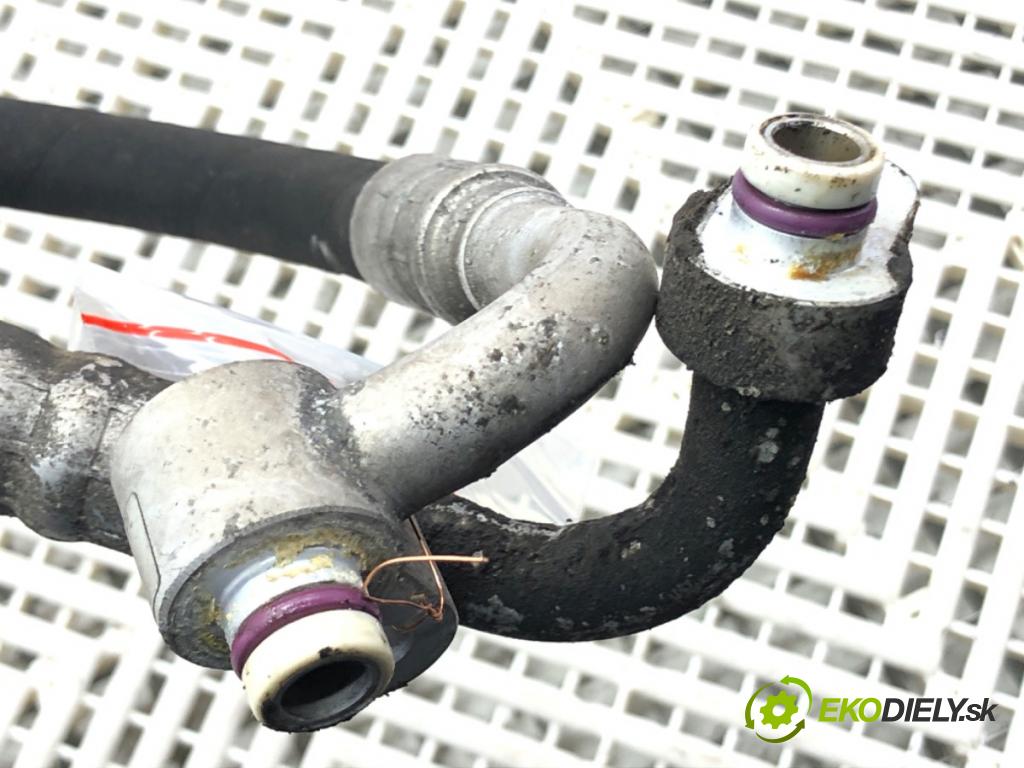 VW GOLF V (1K1) 2003 - 2010    1.4 16V 55 kW [75 KM] benzyna 2003 - 2006  rúrka klimatizácie 1K0820721M (Rúrky klimatizácie)