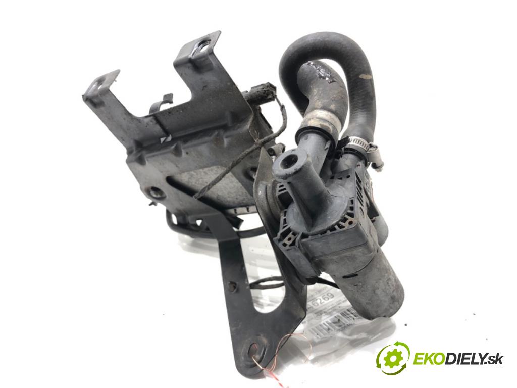 BMW 3 Touring (E46) 1999 - 2005    320 d 110 kW [150 KM] olej napędowy 2001 - 2005  vody 6918806 (Ohřívání, ventilace)