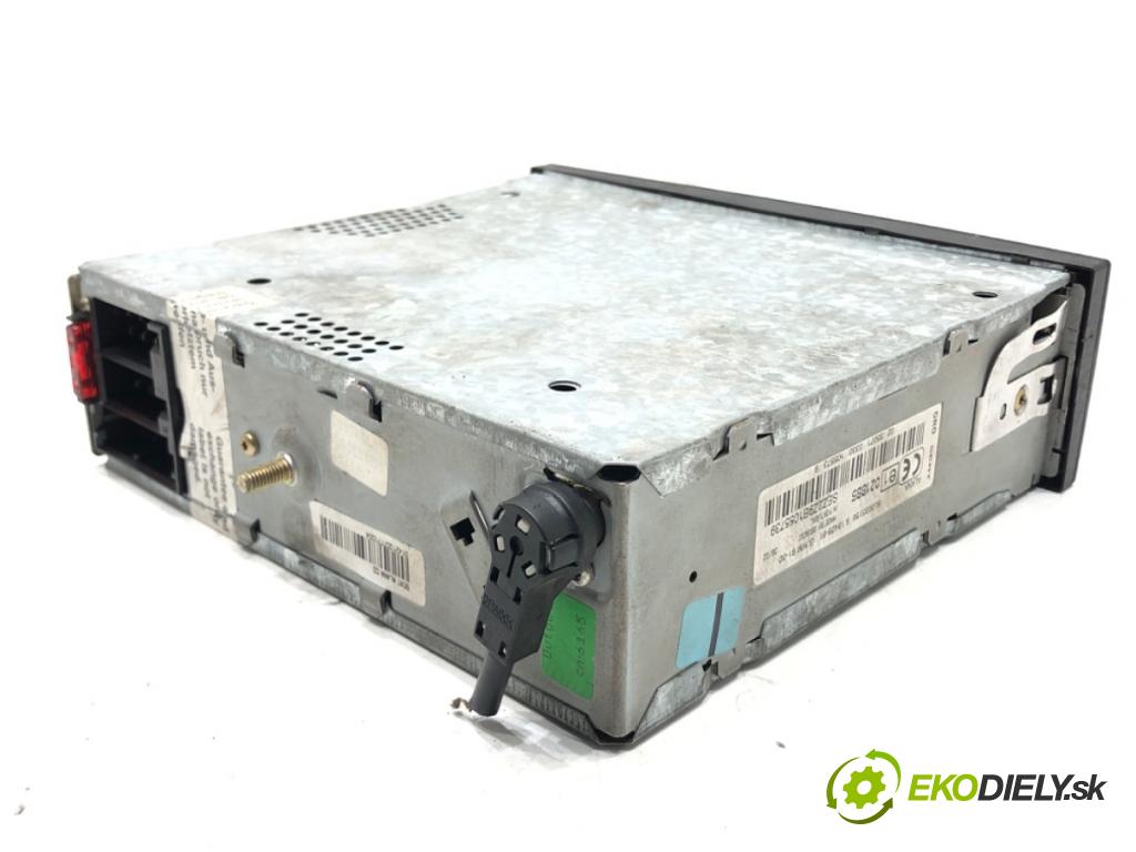 SEAT IBIZA III (6L1) 2002 - 2009    1.2 47 kW [64 KM] benzyna 2002 - 2006  RADIO 6L0035156 (Audio zariadenia)