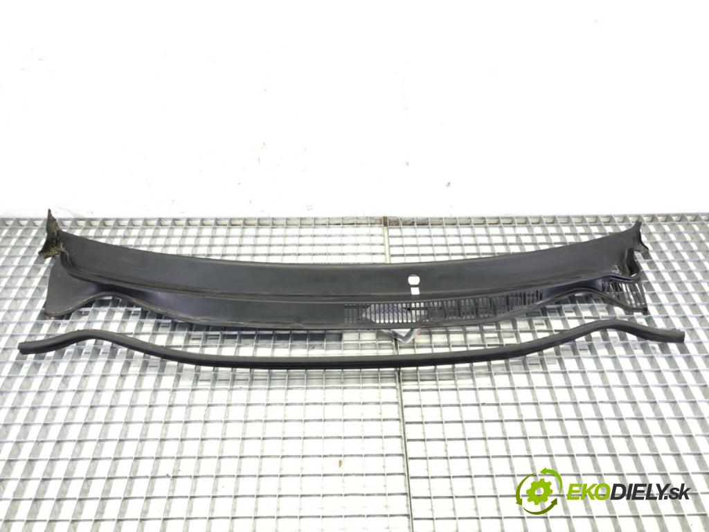 SEAT IBIZA III (6L1) 2002 - 2009    1.2 47 kW [64 KM] benzyna 2002 - 2006  Torpédo, plast pod čelné okno 6L1853185B (Torpéda)