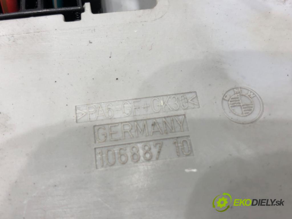 BMW 3 Touring (E91) 2004 - 2012    320 d 120 kW [163 KM] olej napędowy 2005 - 2012  skříňka poistková 6906622 (Pojistkové skříňky)