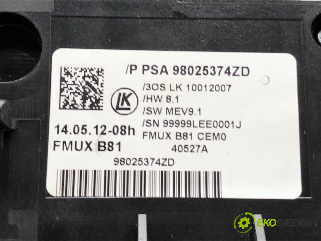 CITROEN DS5 2011 - 2015    2.0 HDi 165 120 kW [163 KM] olej napędowy 2011 - 2015  Panel ovládania kúrenia 98025374ZD (Prepínače, spínače, tlačidlá a ovládače kúrenia)