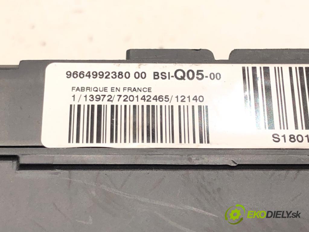 CITROEN DS5 2011 - 2015    2.0 HDi 165 120 kW [163 KM] olej napędowy 2011 - 2015  modul BSI 9664992380 (Pojistkové skříňky)