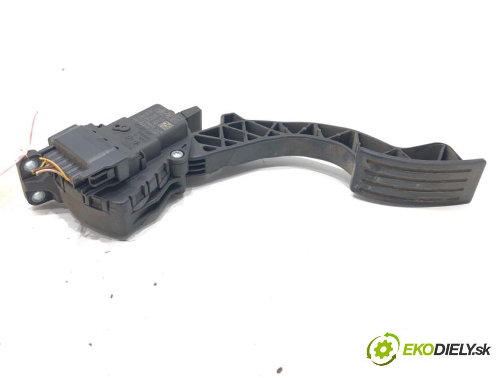 FORD FOCUS II (DA_, HCP, DP) 2004 - 2013    1.6 74 kW [100 KM] benzyna 2004 - 2012  Potenciometer plynu 4M51-9F836-AH (Pedále)