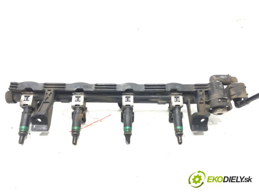 FORD FOCUS II (DA_, HCP, DP) 2004 - 2013    1.6 74 kW [100 KM] benzyna 2004 - 2012  Lišta vstrekovacia 98MF-BC (Vstrekovacie lišty)