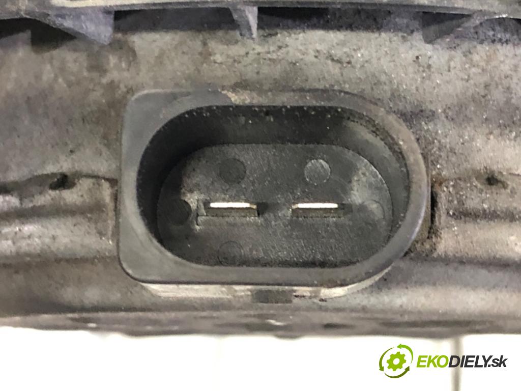 AUDI A5 (8T3) 2007 - 2017    2.7 TDI 140 kW [190 KM] olej napędowy 2007 - 2012  Ventilátor chladiča 993454J (Ventilátory)