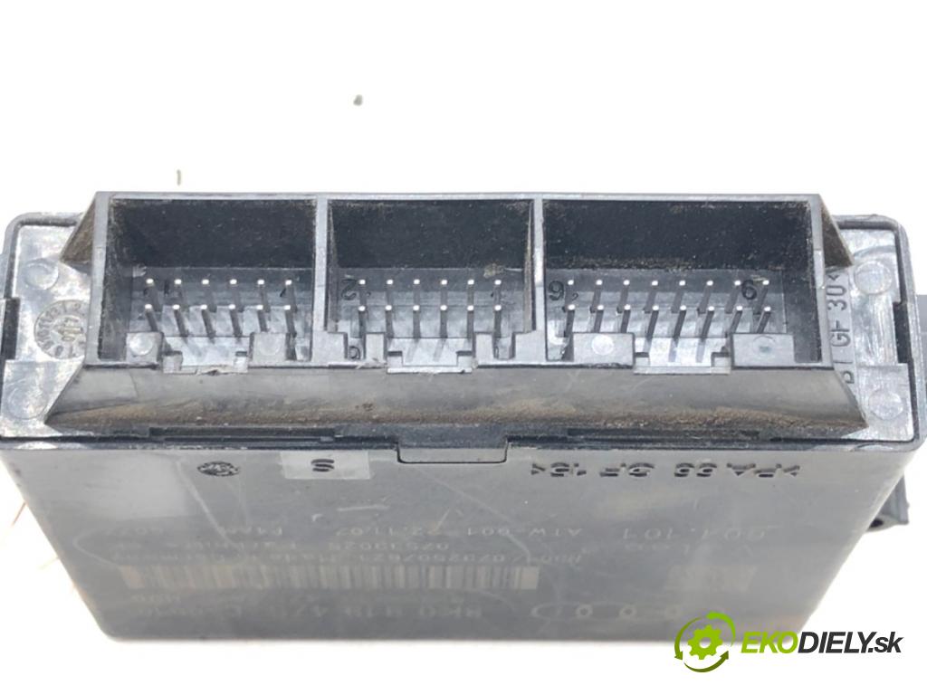 AUDI A5 (8T3) 2007 - 2017    2.7 TDI 140 kW [190 KM] olej napędowy 2007 - 2012  Modul PDC 8K0919475A (Ostatné)