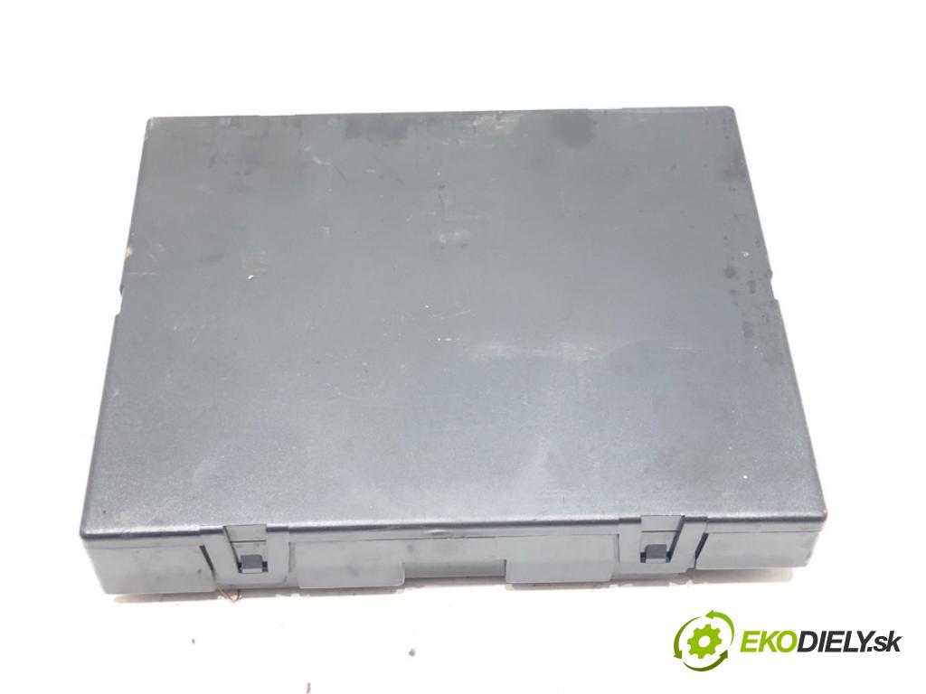 AUDI A5 (8T3) 2007 - 2017    2.7 TDI 140 kW [190 KM] olej napędowy 2007 - 2012  Modul komfortu 8K0907289D (Moduly komfortu)