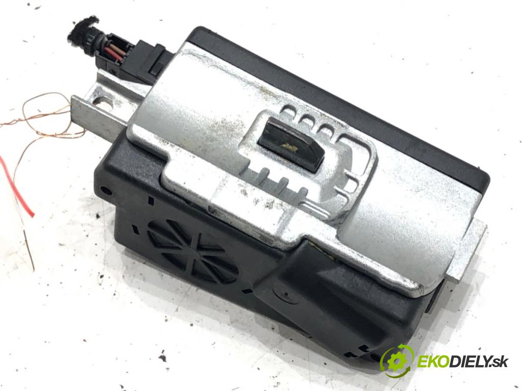 AUDI A5 (8T3) 2007 - 2017    2.7 TDI 140 kW [190 KM] olej napędowy 2007 - 2012  blokáda volantu 8K0905852C (Ostatné)