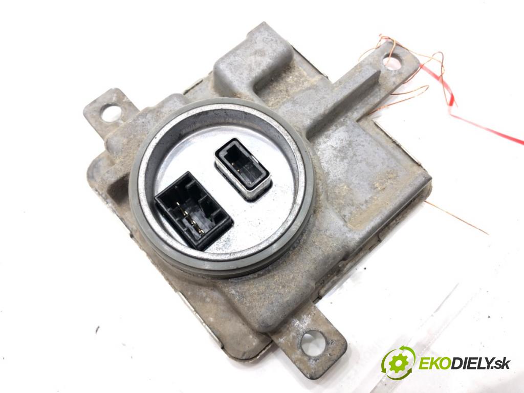 AUDI A5 (8T3) 2007 - 2017    2.7 TDI 140 kW [190 KM] olej napędowy 2007 - 2012  Menič XENON 8K0941597E (Riadiace jednotky xenónu)