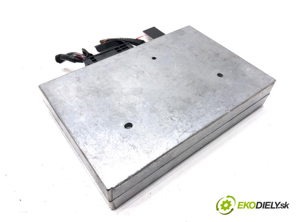 AUDI A5 (8T3) 2007 - 2017    2.7 TDI 140 kW [190 KM] olej napędowy 2007 - 2012  Modul BLUETOOTH 4E0862335 (Ostatné)