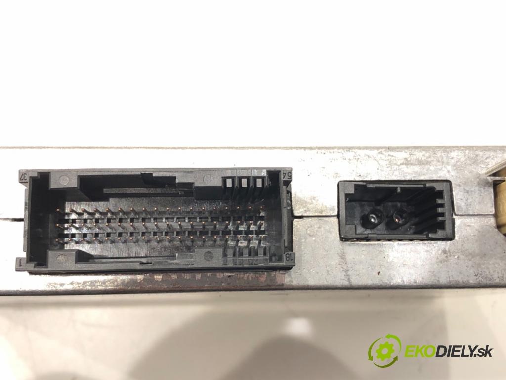 AUDI A5 (8T3) 2007 - 2017    2.7 TDI 140 kW [190 KM] olej napędowy 2007 - 2012  Modul BLUETOOTH 4E0862335 (Ostatné)