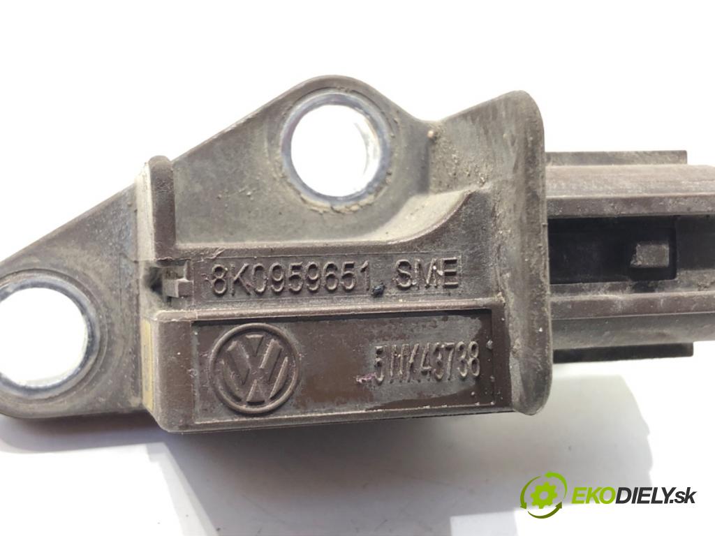 AUDI A5 (8T3) 2007 - 2017    2.7 TDI 140 kW [190 KM] olej napędowy 2007 - 2012  Snímač nárazu 8K0959651 (Snímače nárazu)