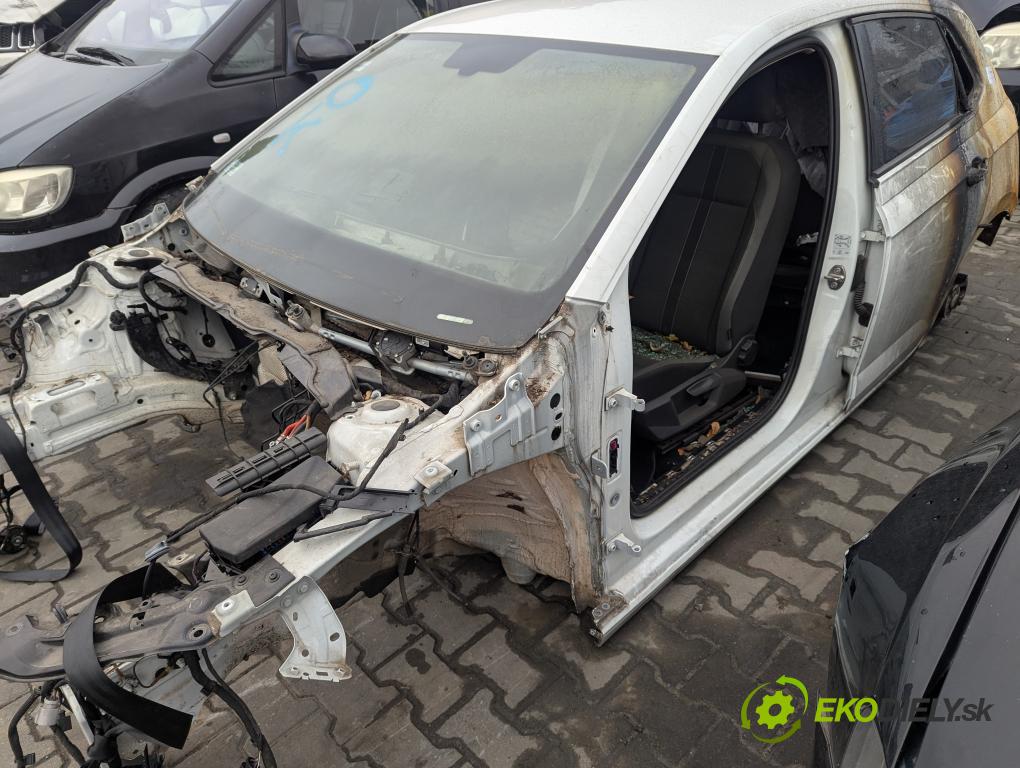 VW POLO VI (AW1, BZ1, AE1) 2017 - 2022    1.0 TSI 85 kW [115 KM] benzyna 2017 - 2022  KAROSERIA ČTVRŤÁK blatník zadní část pravý POŠTY: prahy střecha
