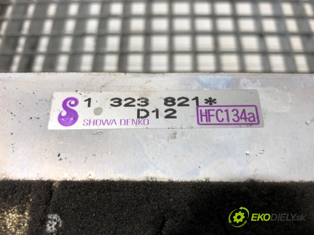 SCANIA 4 - series 1995 - 2008    124 /G420  Chladič klimatizácie 1323821 (Chladiče klimatizácie)