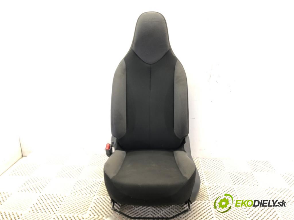 CITROEN C1 II (PA_, PS_) 2014 - 2022    1.0 VTi 68 51 kW [69 KM] benzyna 2014 - 2022  Sedadlo ľavy predný 