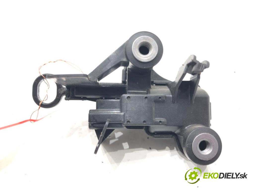 CITROEN C1 II (PA_, PS_) 2014 - 2022    1.0 VTi 68 51 kW [69 KM] benzyna 2014 - 2022  teleskop zámku dveří  (Ostatní)