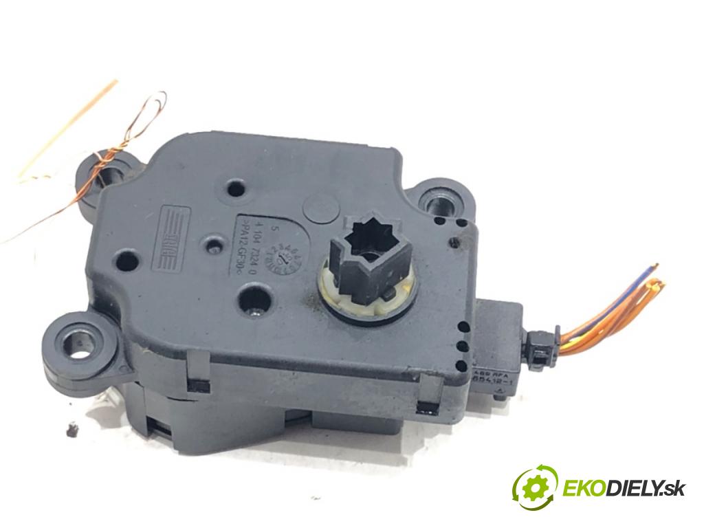 PEUGEOT 407 SW (6E_) 2004 - 2011    1.6 HDi 110 80 kW [109 KM] olej napędowy 2004 - 2010  Motorček kúrenia 4PUH-19E616-AB (Motorčeky kúrenia)