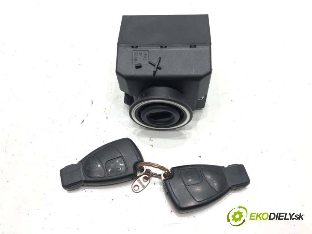 MERCEDES-BENZ KLASA B Sports Tourer (W245) 2005 - 2011    B 180 CDI (245.207) 80 kW [109 KM] olej napędowy 2005 - 2011  spinačka 1695452008 (Spínacie skrinky a kľúče)