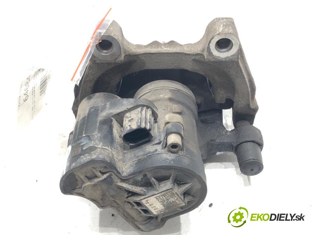 VW PASSAT B8 Variant (3G5, CB5) 2014 - 2022    2.0 TDI 110 kW [150 KM] olej napędowy 2014 - 2022  Brzdič strmeň pravy zad