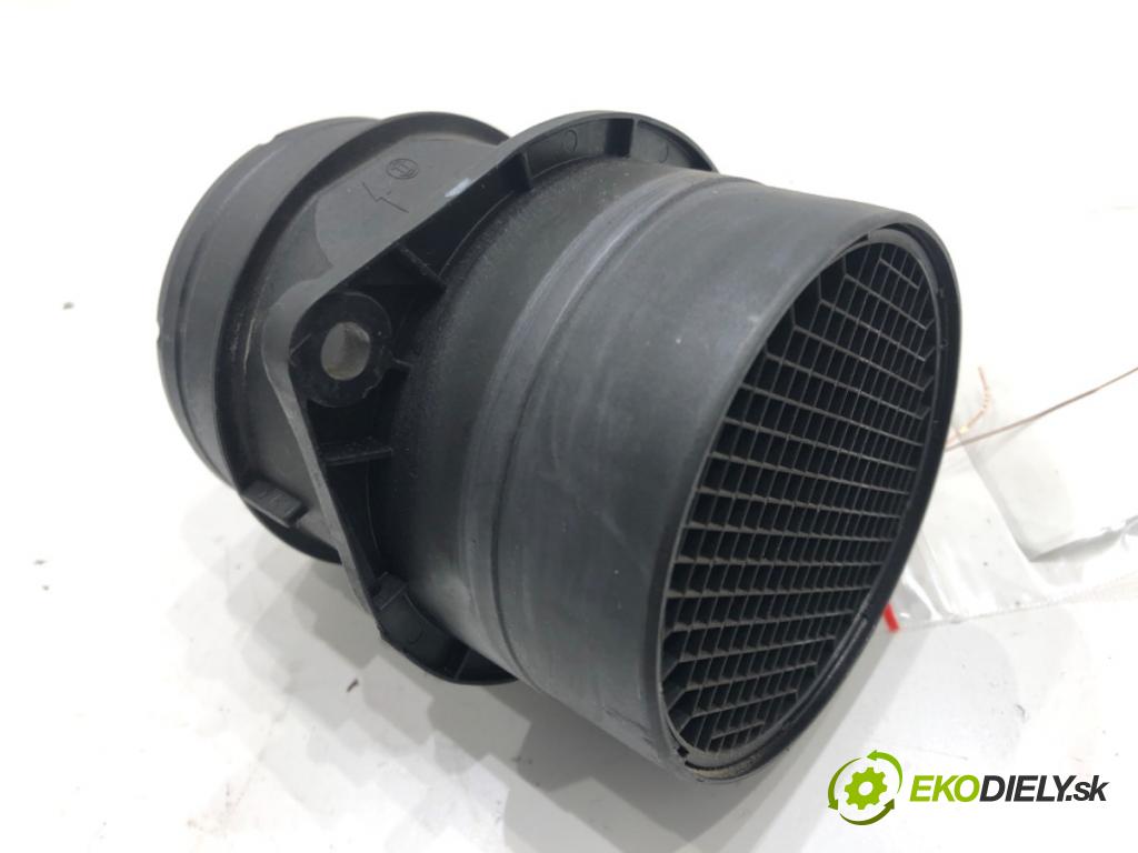 VW PASSAT B8 Variant (3G5, CB5) 2014 - 2022    2.0 TDI 110 kW [150 KM] olej napędowy 2014 - 2022  Váha vzduchu 03L906461A (Váhy vzduchu)