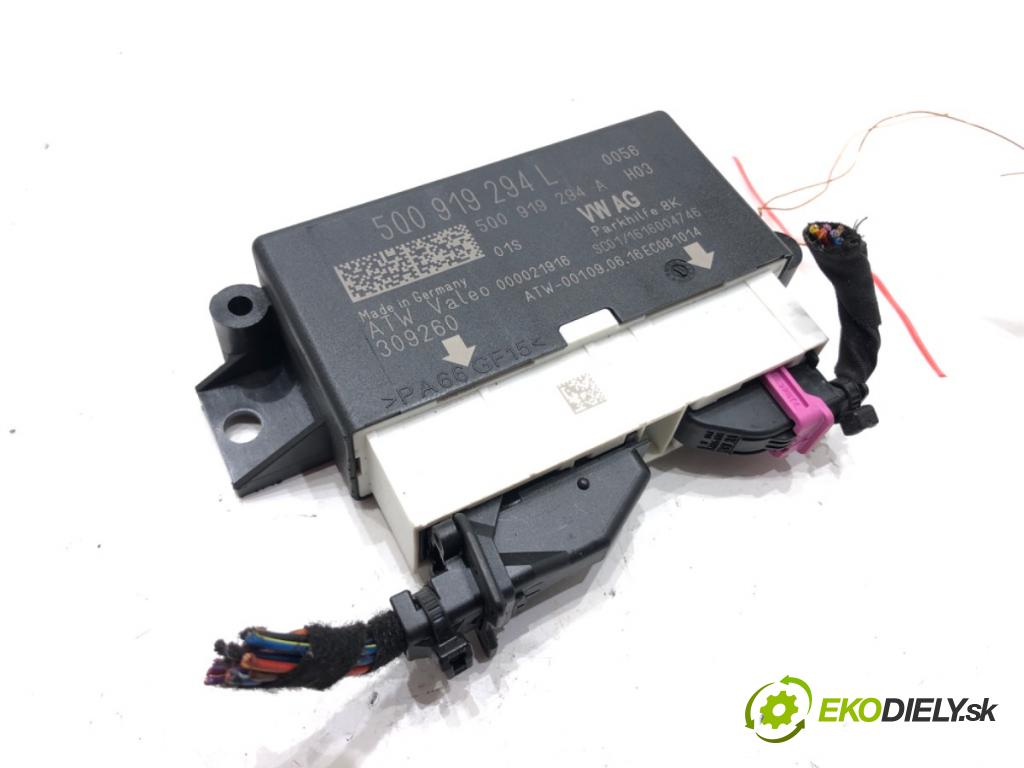 VW PASSAT B8 Variant (3G5, CB5) 2014 - 2022    2.0 TDI 110 kW [150 KM] olej napędowy 2014 - 2022  Modul PDC 5Q0919294L (Ostatné)