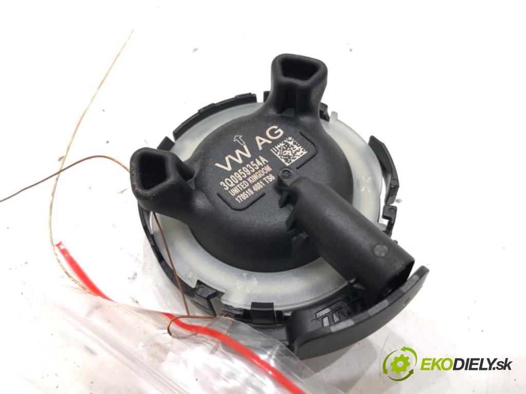 VW PASSAT B8 Variant (3G5, CB5) 2014 - 2022    2.0 TDI 110 kW [150 KM] olej napędowy 2014 - 2022  Snímač nárazu 3Q0959354A (Snímače nárazu)