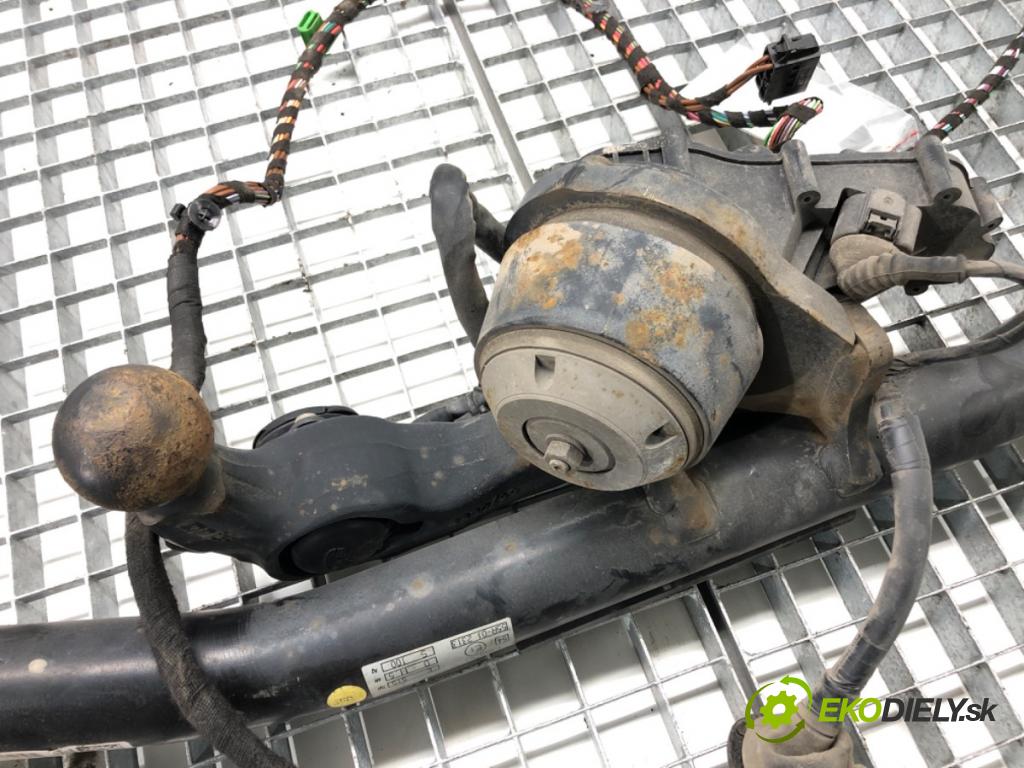 VW PASSAT B8 Variant (3G5, CB5) 2014 - 2022    2.0 TDI 110 kW [150 KM] olej napędowy 2014 - 2022  Hák tažné zařízení 3G9803881B (Tažná zařízení)