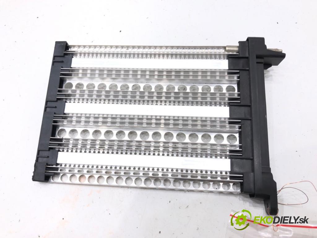 VW PASSAT B8 Variant (3G5, CB5) 2014 - 2022    2.0 TDI 110 kW [150 KM] olej napędowy 2014 - 2022  topné těleso radiátor topení elektrická 5Q0963235C (Radiátory topení)