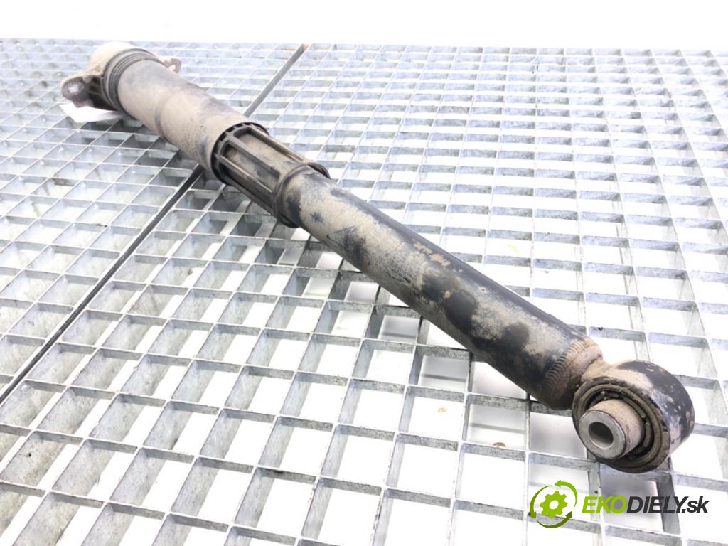 VW PASSAT B8 Variant (3G5, CB5) 2014 - 2022    2.0 TDI 110 kW [150 KM] olej napędowy 2014 - 2022  tlumič zadní část pravý 3Q0512011JF