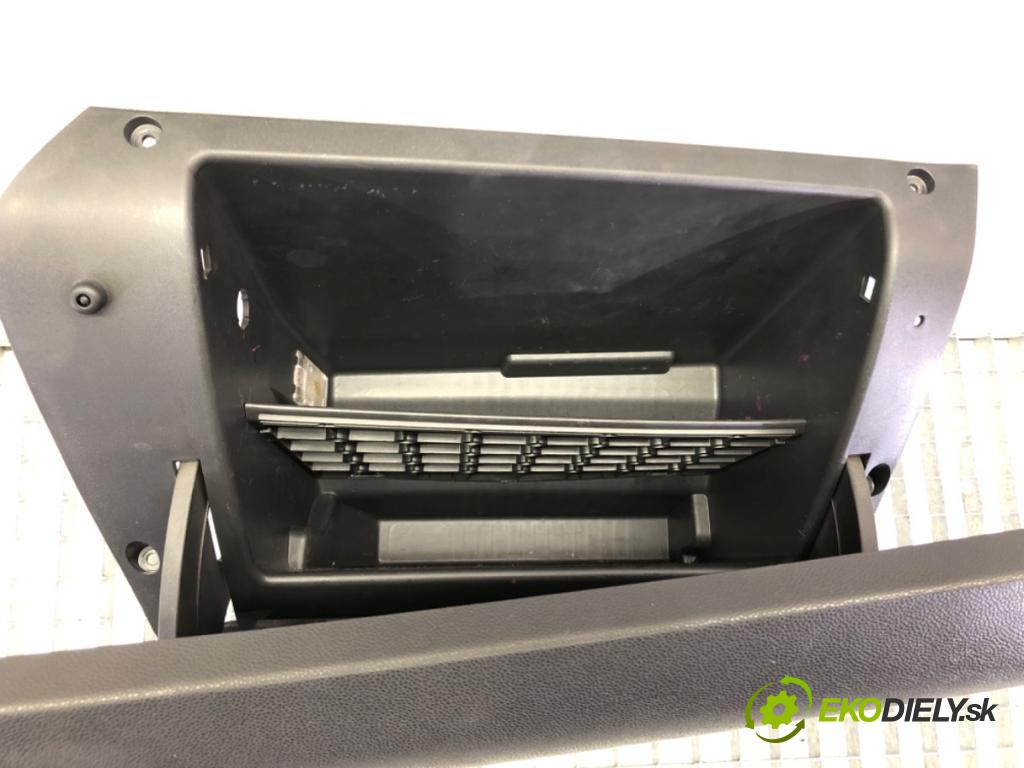 OPEL ASTRA H Kombi (A04) 2004 - 2014    1.9 CDTI (L35) 88 kW [120 KM] olej napędowy 2005 - 2010  Priehradka, kastlík spolujazdca  (Priehradky, kastlíky)