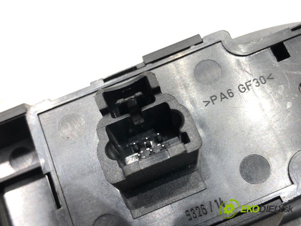 CITROEN C5 I (DC_) 2001 - 2005    1.8 16V (DC6FZB, DC6FZE) 85 kW [115 KM] benzyna 2001 - 2004  Prepínač okien 96326944ZF (Prepínače, spínače, tlačidlá a ovládače kúrenia)